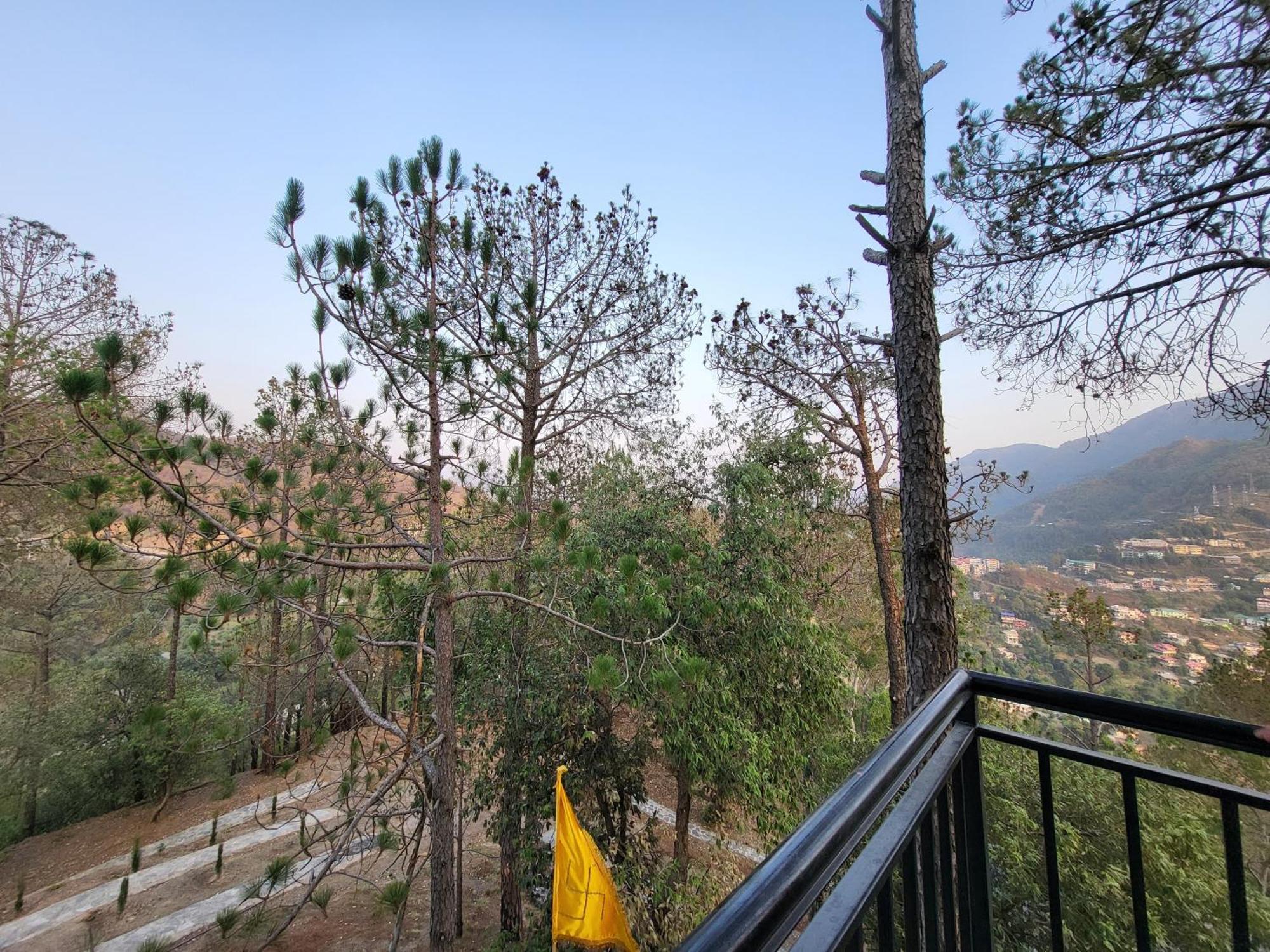 Rainbow Resorts Solan Bilik gambar
