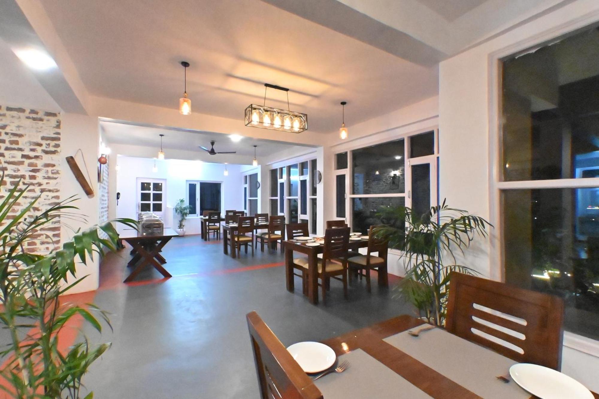 Rainbow Resorts Solan Luaran gambar