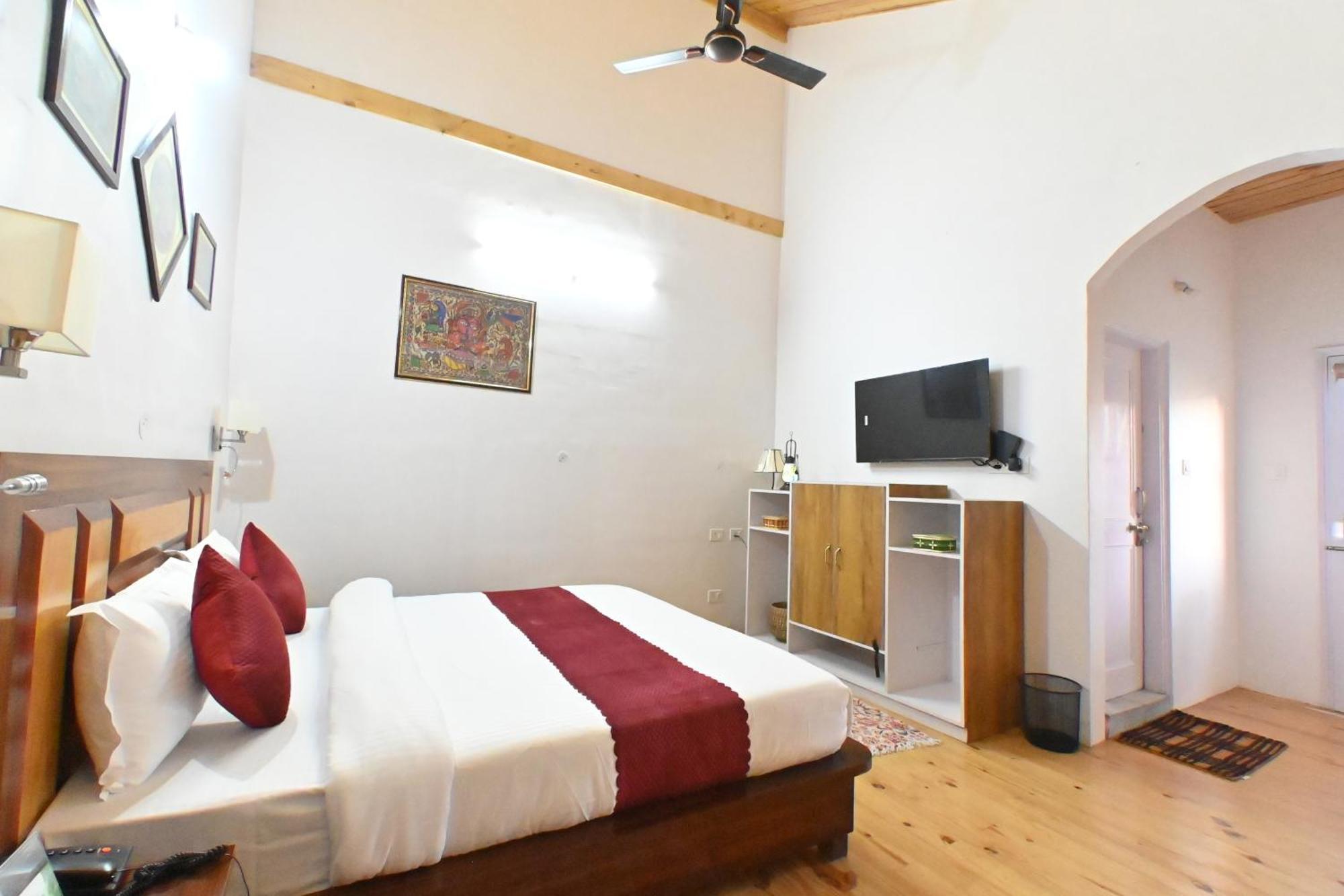 Rainbow Resorts Solan Luaran gambar