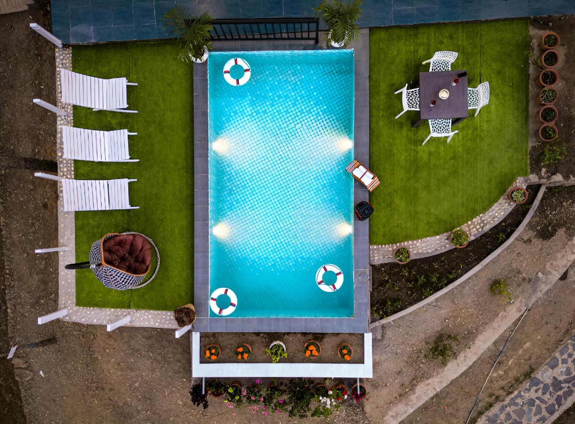 Rainbow Resorts Solan Luaran gambar