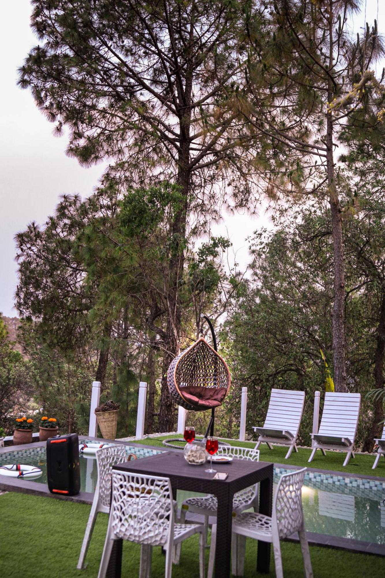 Rainbow Resorts Solan Luaran gambar